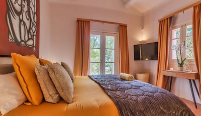 Luxury Villa Photo #14