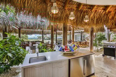 Luxury Villa Photo #21