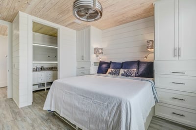 Luxury Villa Photo #20