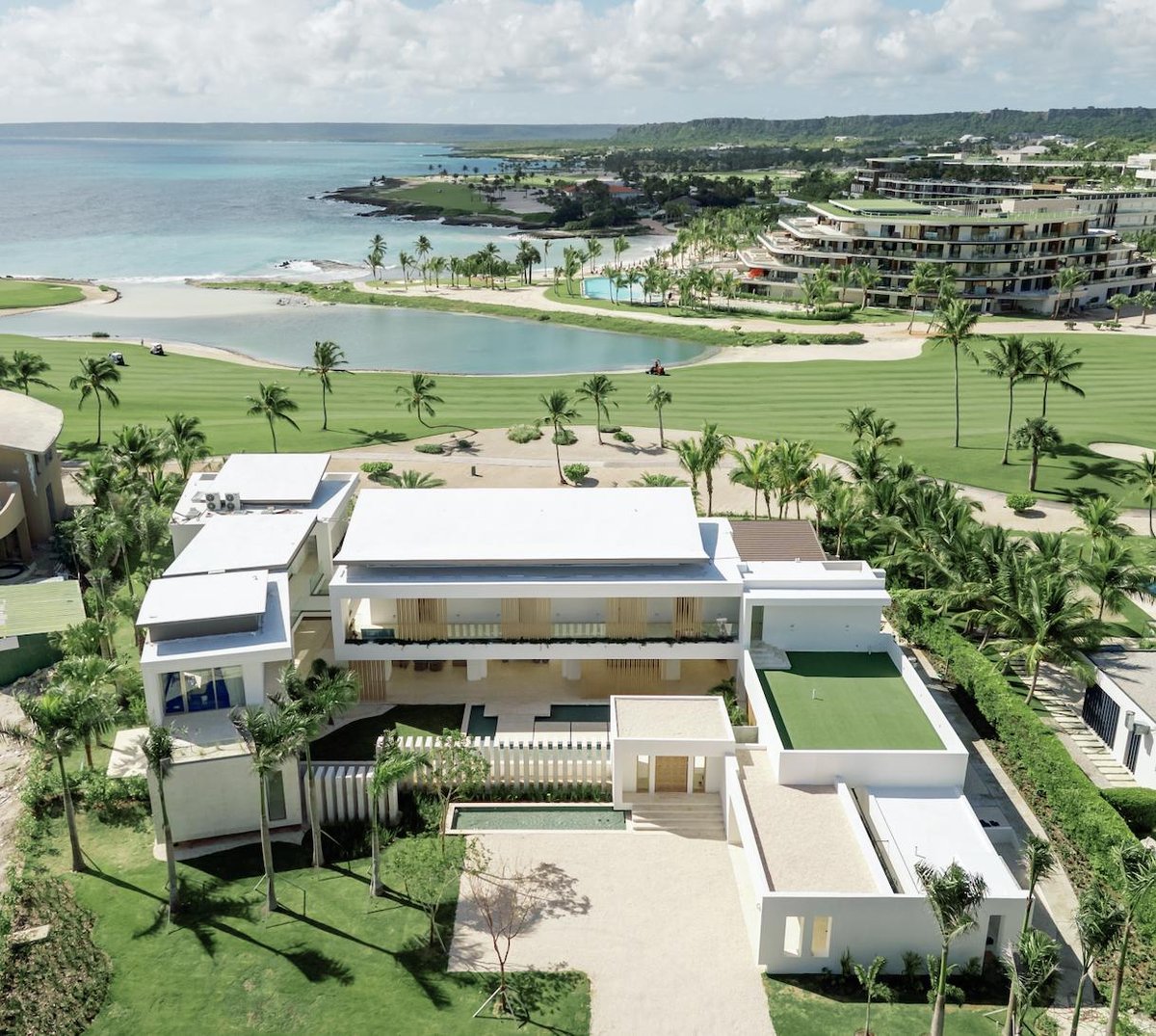 Shemesh Residence