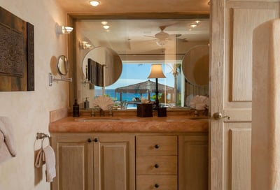 Luxury Villa Photo #24