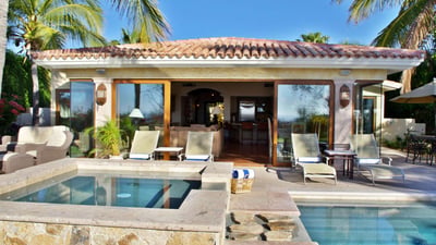 Luxury Villa Photo #2