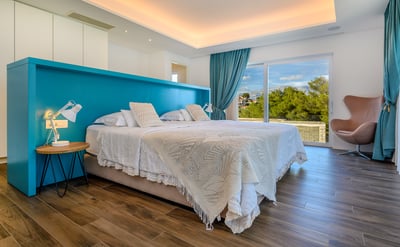 Luxury Villa Photo #55