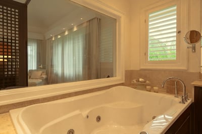 Luxury Villa Photo #31