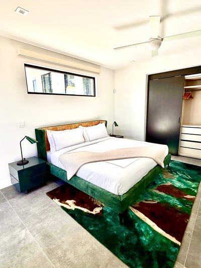 Luxury Villa Photo #34