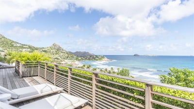 Luxury Villa Photo #23