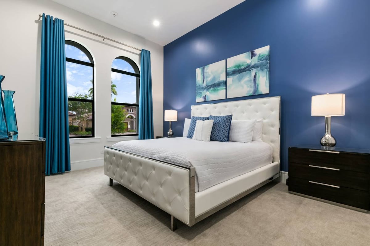Contemporary Elegance Estate