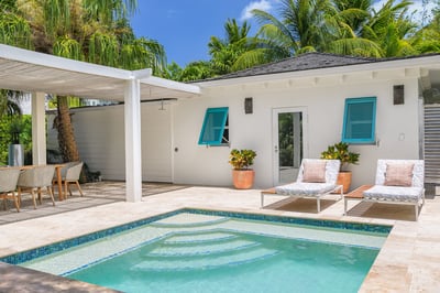 Luxury Villa Photo #3