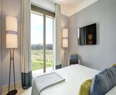 Luxury Villa Photo #8