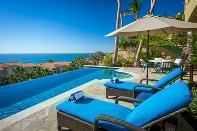 Luxury Villa Photo #10
