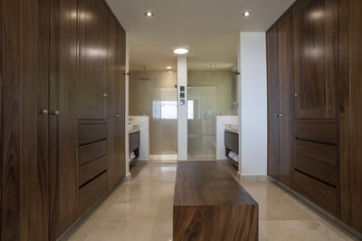 Luxury Villa Photo #20
