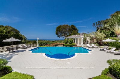Luxury Villa Photo #4