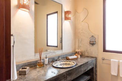 Luxury Villa Photo #46