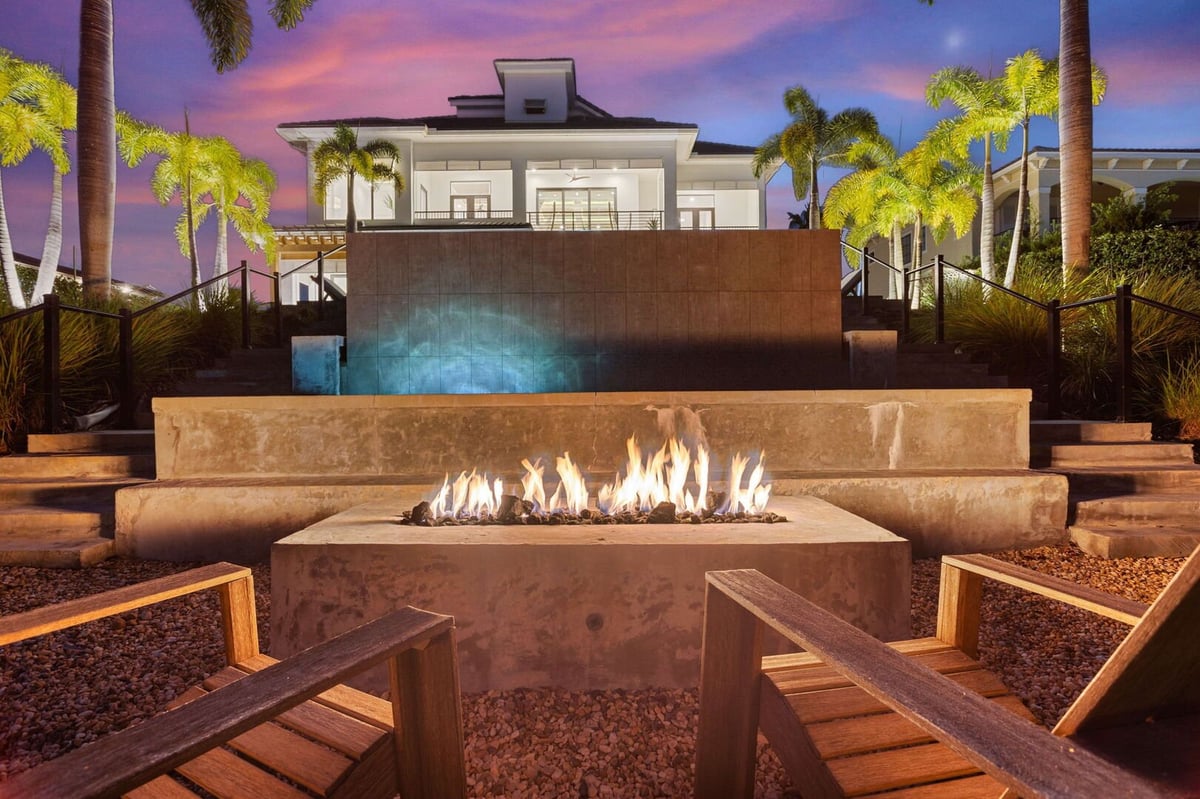 Majestic Mirage Estate