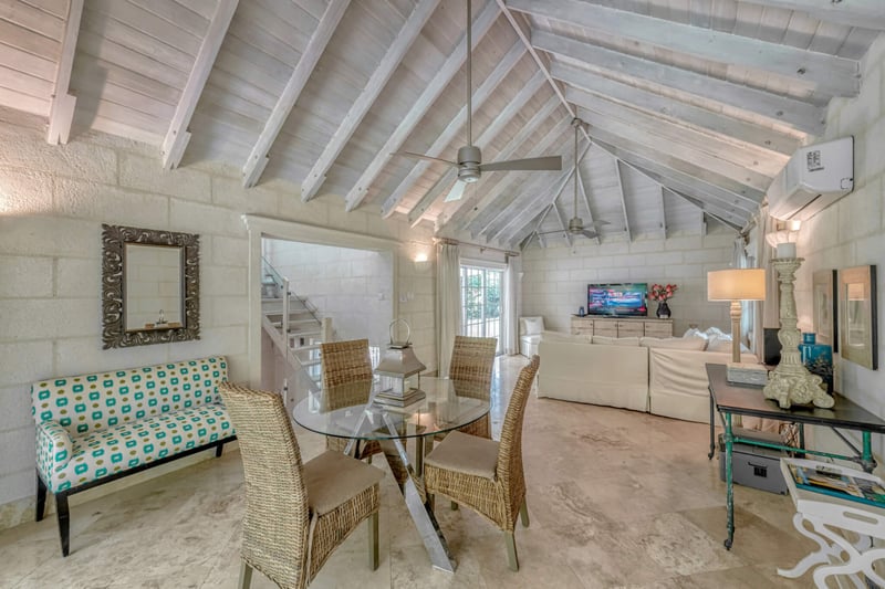 Bluff House and Cottage