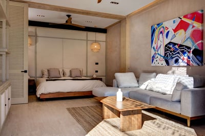 Luxury Villa Photo #39