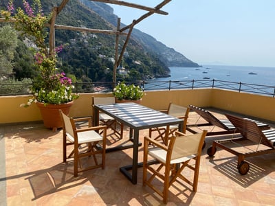Luxury Villa Photo #6