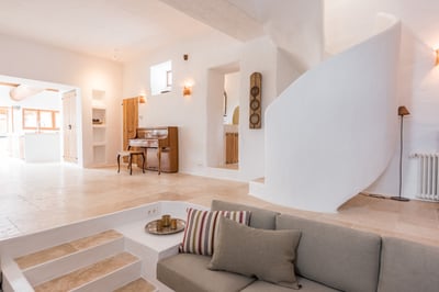 Luxury Villa Photo #32
