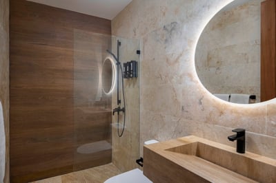 Luxury Villa Photo #18