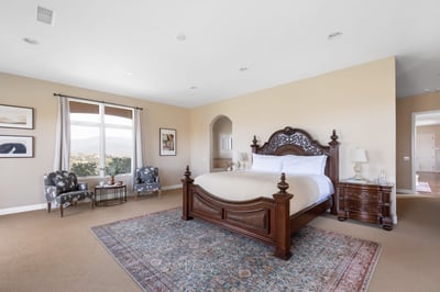 Luxury Villa Photo #34