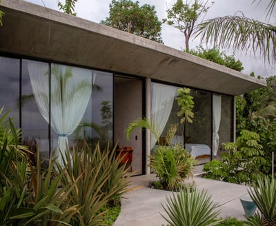 Luxury Villa Photo #32