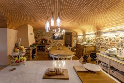 Luxury Villa Photo #17