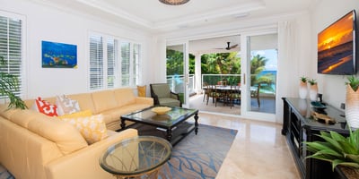 Luxury Villa Photo #4