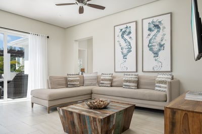 Luxury Villa Photo #18