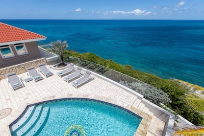 Luxury Villa Photo #5