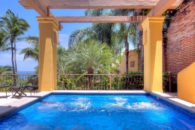 Luxury Villa Photo #6