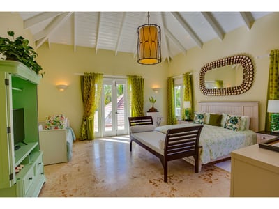 Luxury Villa Photo #29