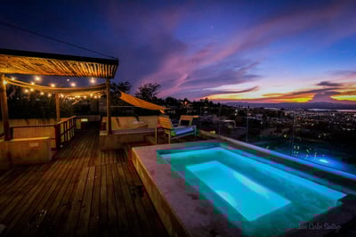 Luxury Villa Photo #5