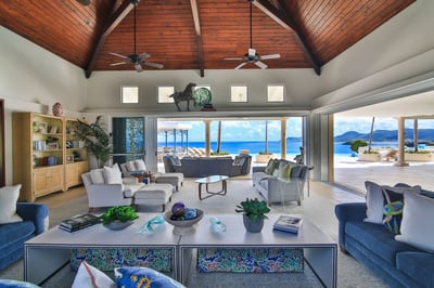 Luxury Villa Photo #25
