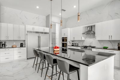 Luxury Villa Photo #6