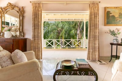Luxury Villa Photo #39