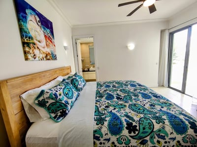 Luxury Villa Photo #10