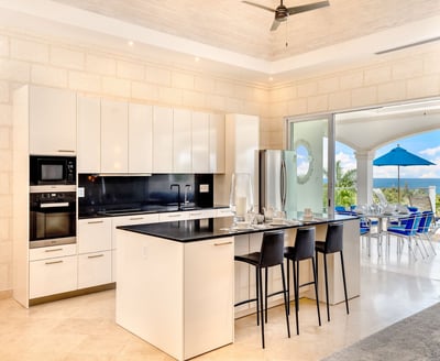 Luxury Villa Photo #9