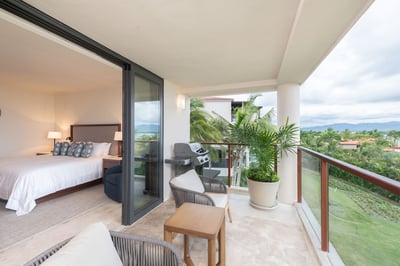 Luxury Villa Photo #48