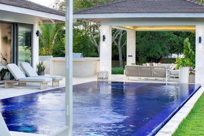 Luxury Villa Photo #4