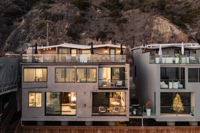 Luxury Villa Photo #3