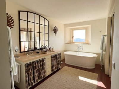 Luxury Villa Photo #35