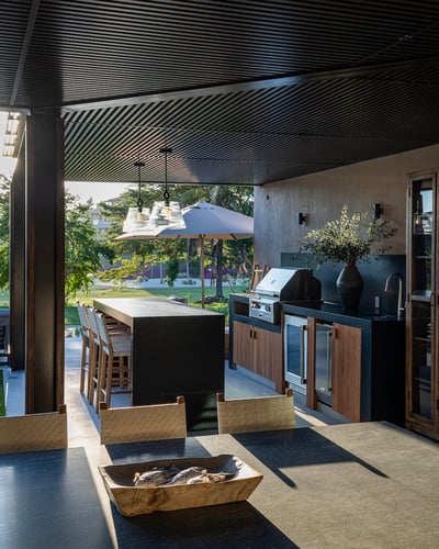Luxury Villa Photo #8