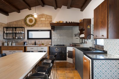 Luxury Villa Photo #30