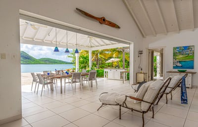 Luxury Villa Photo #11