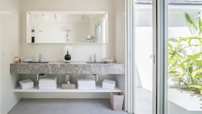 Luxury Villa Photo #16