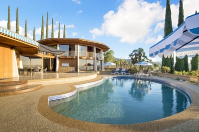 Luxury Villa Photo #8