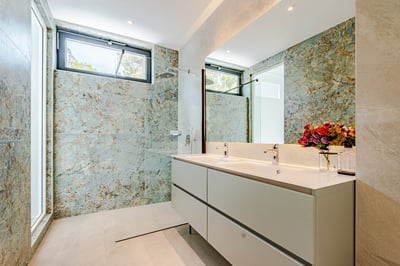 Luxury Villa Photo #45
