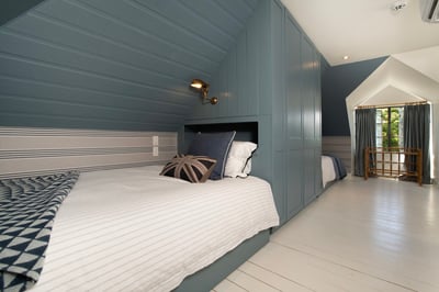 Luxury Villa Photo #35