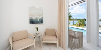Luxury Villa Photo #23