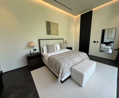 Luxury Villa Photo #35